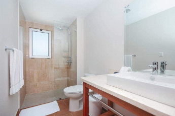 3 Habitaciones Habitaciones, ,3 BathroomsBathrooms,Apartamento,Alquiler,1055